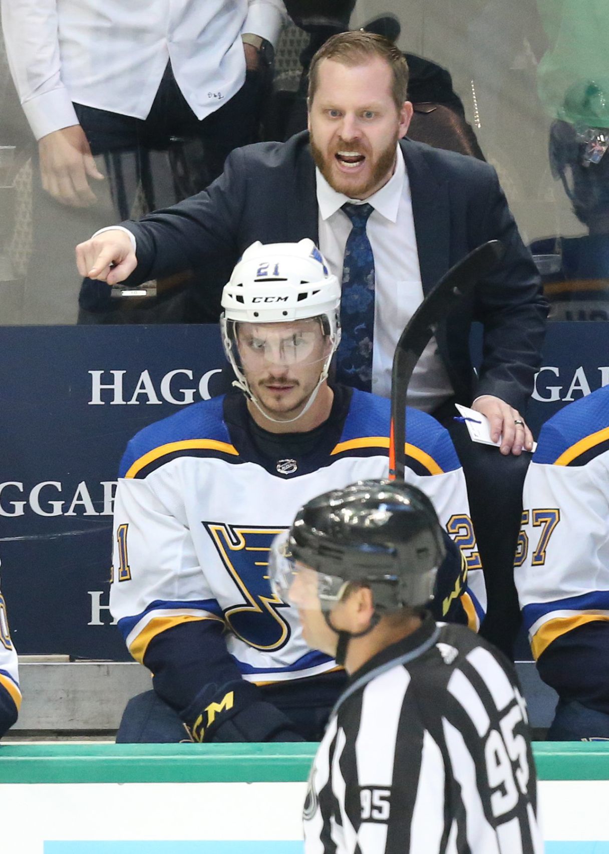Blues and Stars skate in Game 3 of their playoff
